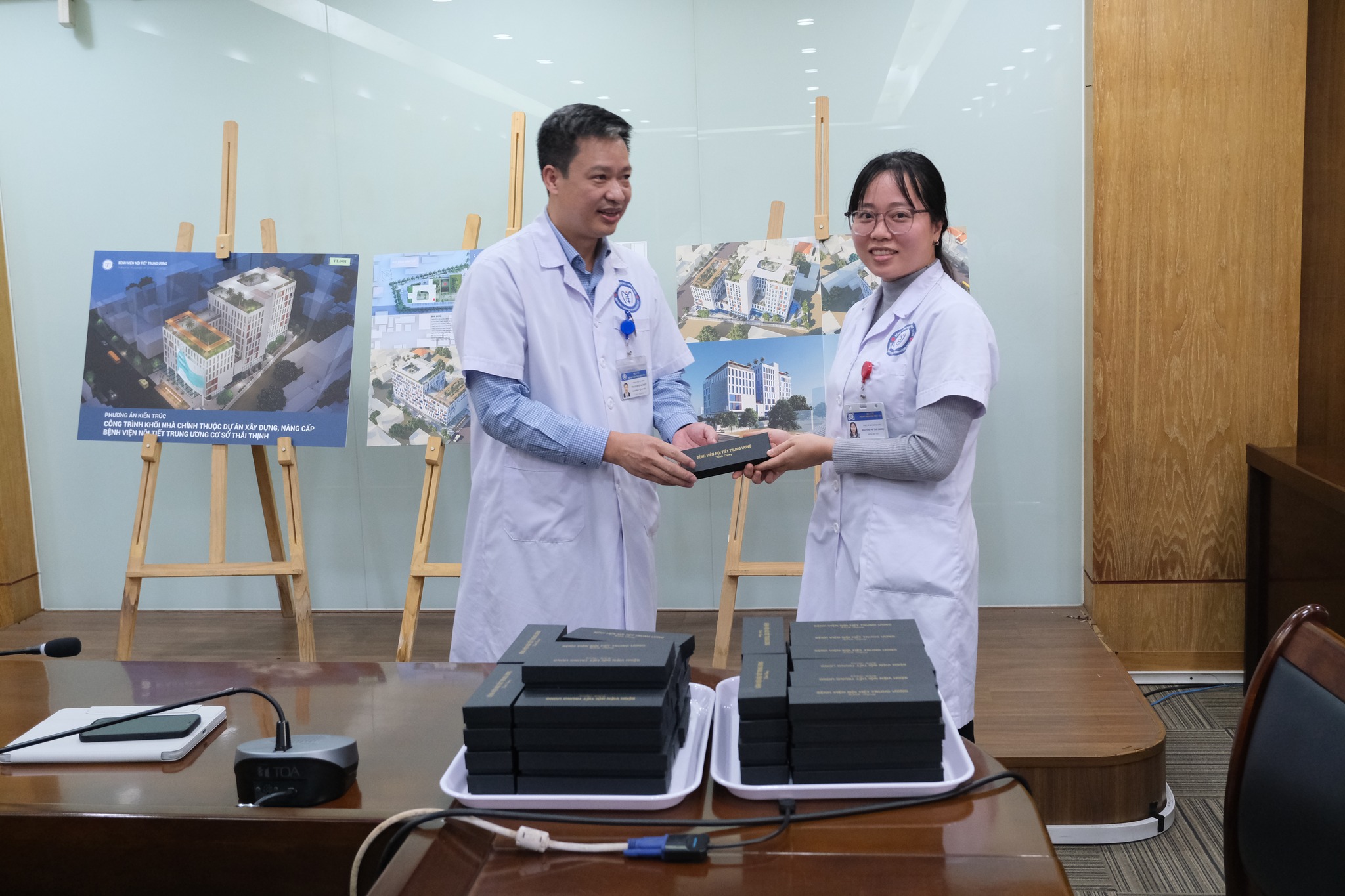Gặp mặt bác sỹ trẻ công tác tại Bệnh viện Nội tiết Trung ương