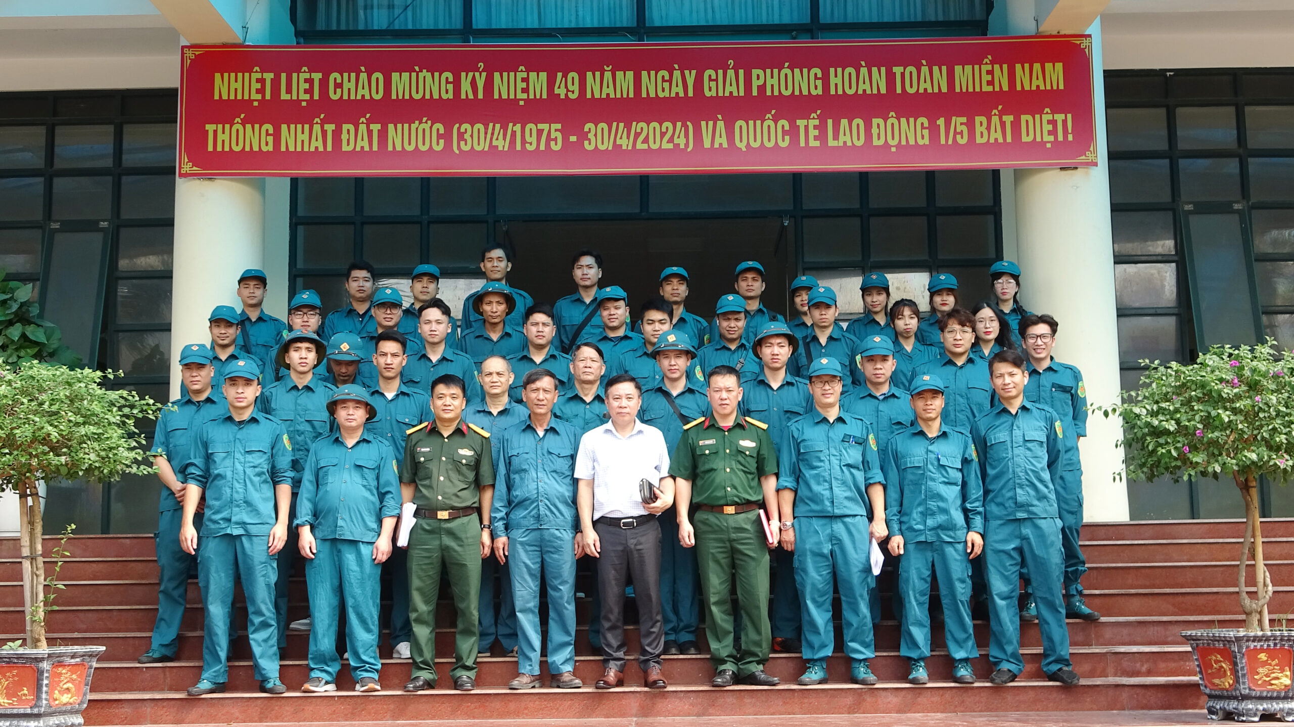 Bế mạc khóa huấn luyện lực lượng dân quân tự vệ cụm 2 – huyện Thanh Trì năm 2024