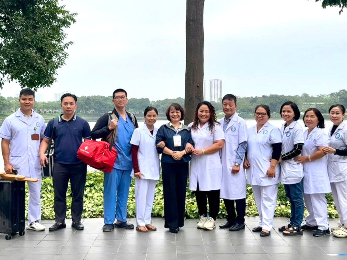 Đoàn Thanh niên Bệnh viện Nội tiết Trung ương đồng hành tại Đại hội Thể dục Thể thao phường Yên Sở