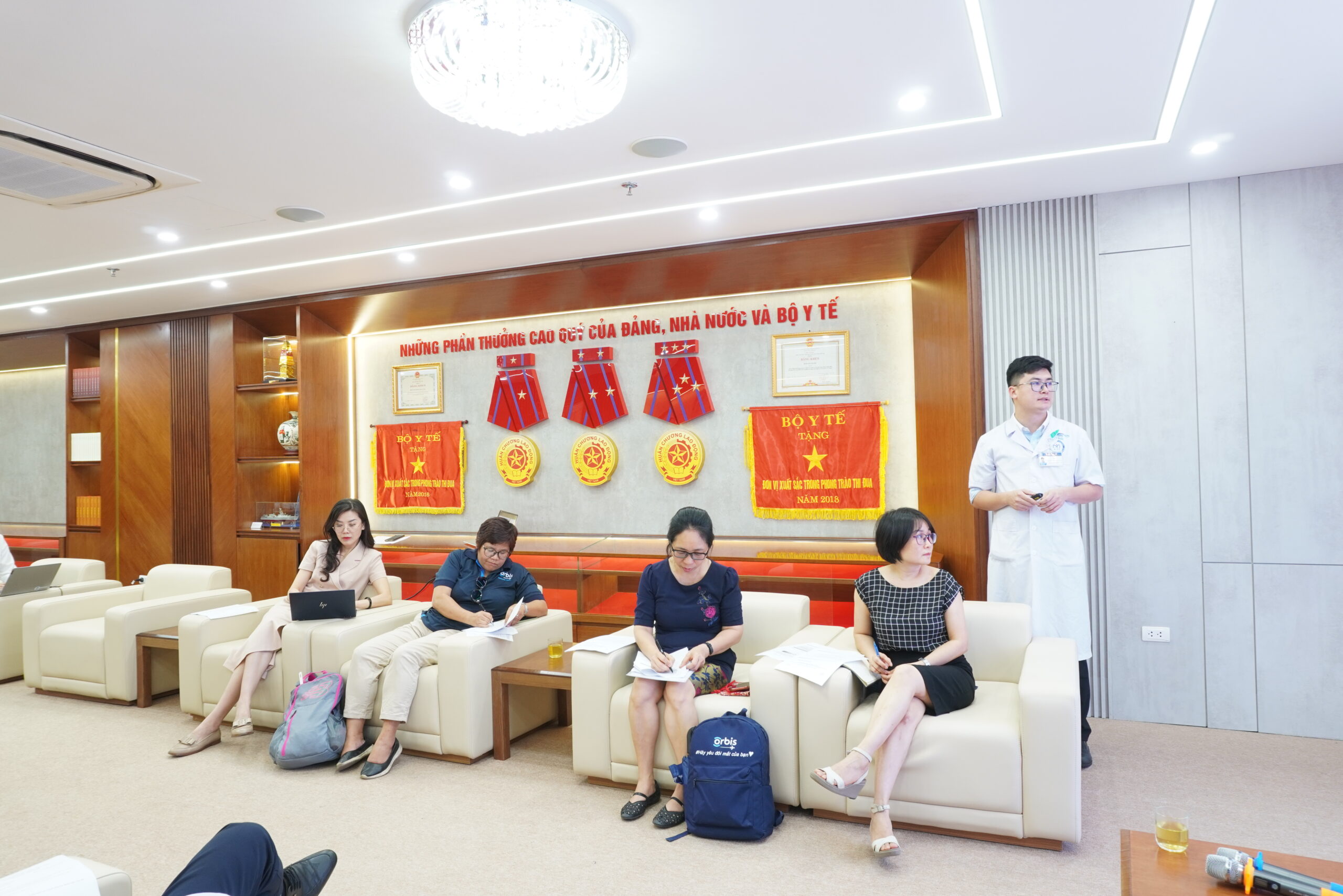 Họp tổng kết quý I – dự án tăng cường chăm sóc mắt toàn diện: Đẩy mạnh phát hiện sớm biến chứng võng mạc ở người bệnh đái tháo đường